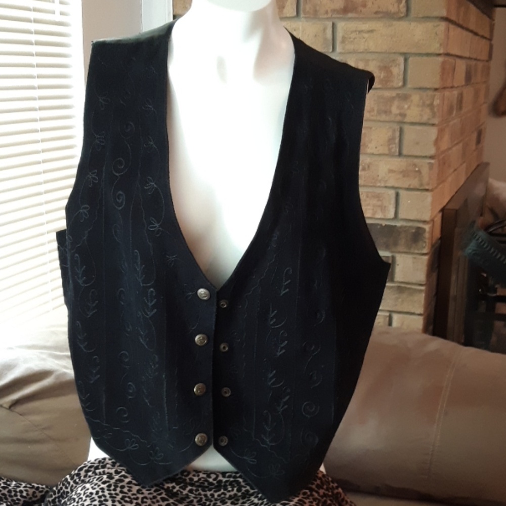 Agapo black leather western style vest